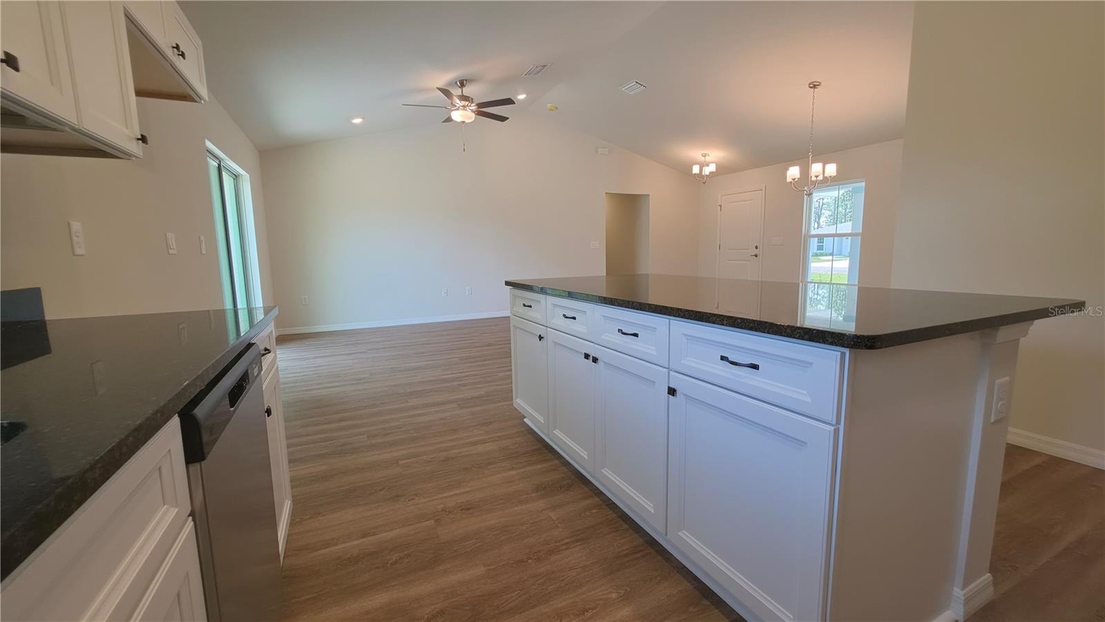 CITRUS SPGS UNIT 08 - Residential
