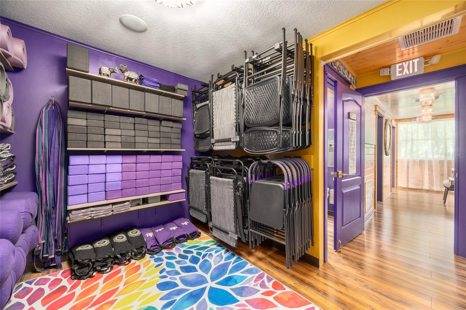 FORDS SUB - Commercial Sale