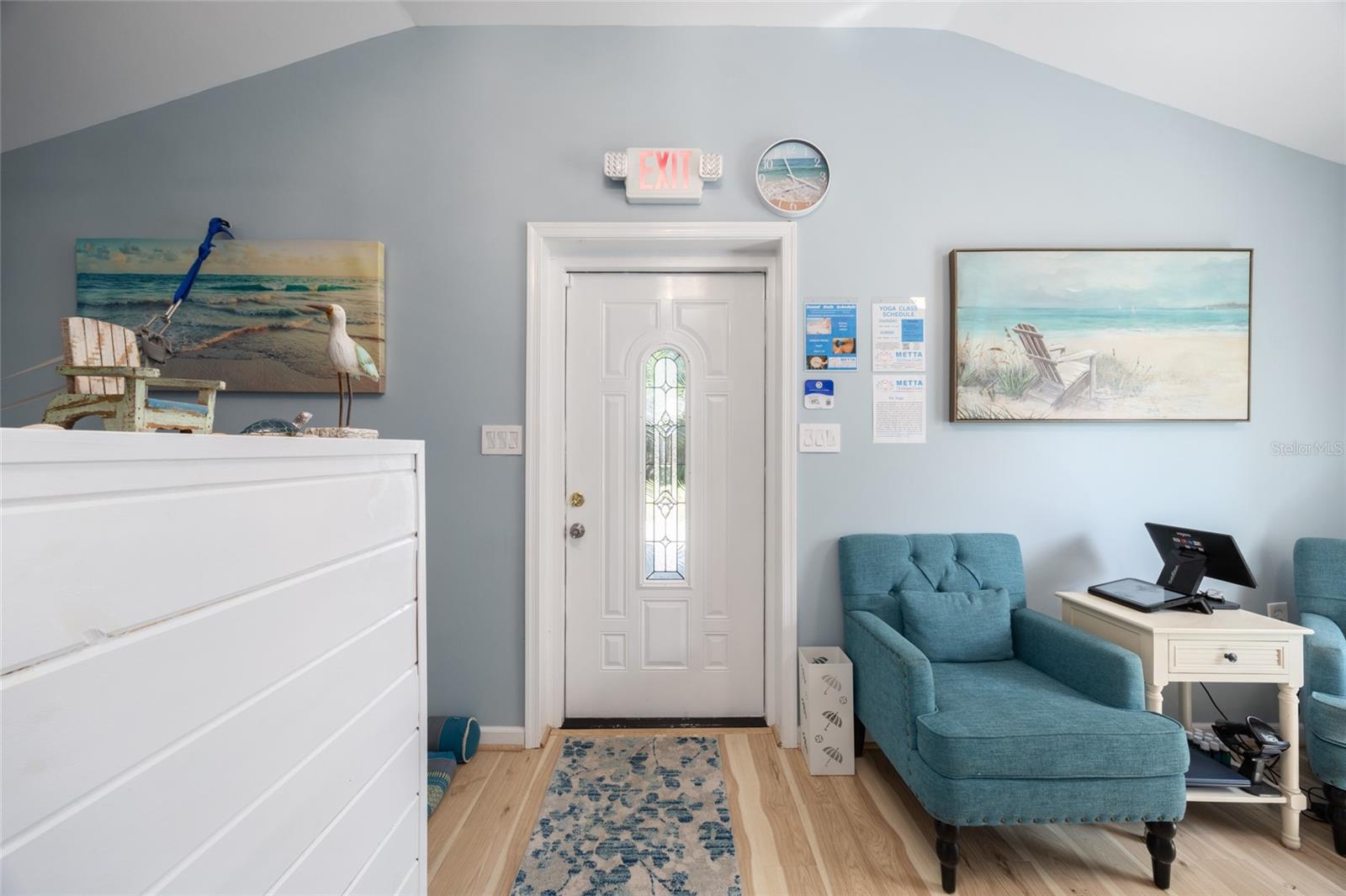 FORDS SUB - Commercial Sale