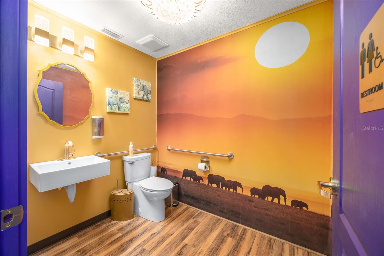 FORDS SUB - Commercial Sale