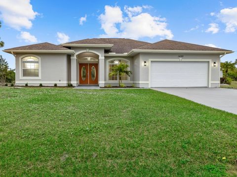 A home in NORTH PORT