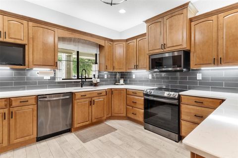 Tiny photo for 39623 County Road 439, Umatilla, FL 32784 (MLS # G5103183)