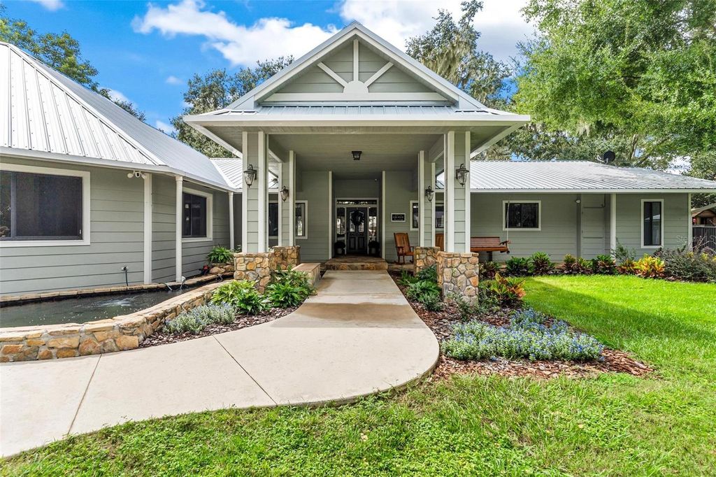 Photo of 39623 County Road 439, Umatilla, FL 32784 (MLS # G5103183)
