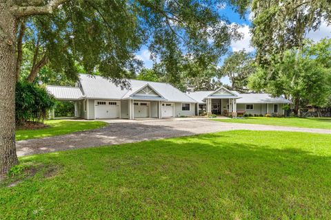 Tiny photo for 39623 County Road 439, Umatilla, FL 32784 (MLS # G5103183)