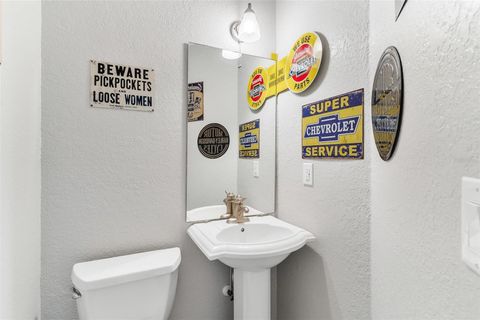 Tiny photo for 39623 County Road 439, Umatilla, FL 32784 (MLS # G5103183)