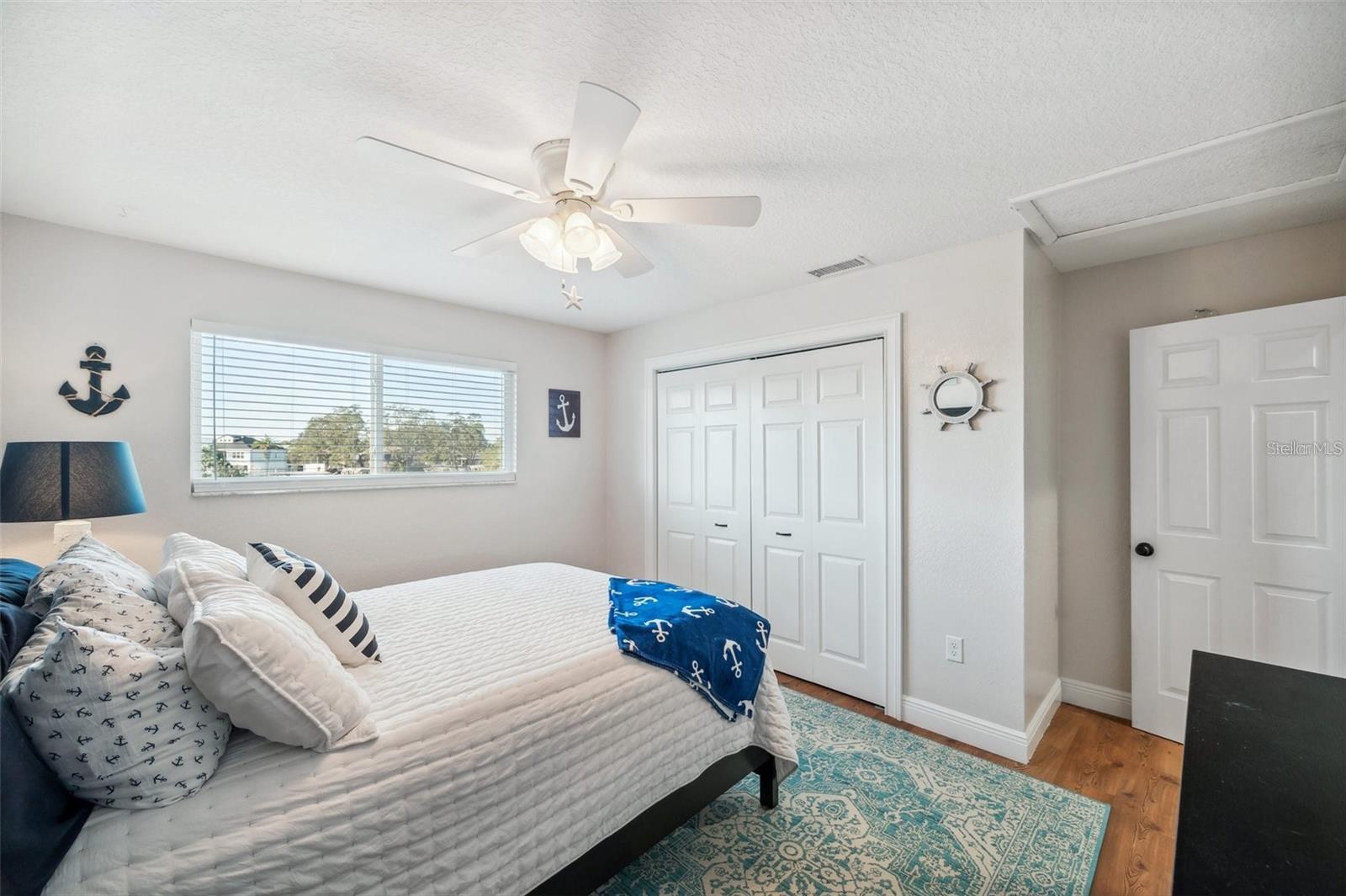 BAYWOOD VILLAGE SEC 5 - Residential