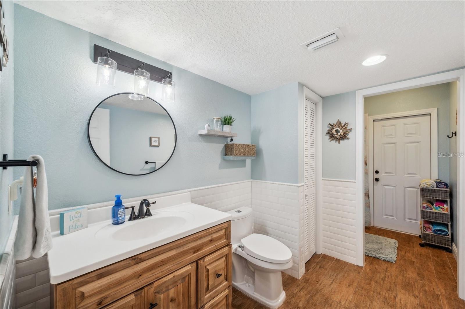 BAYWOOD VILLAGE SEC 5 - Residential