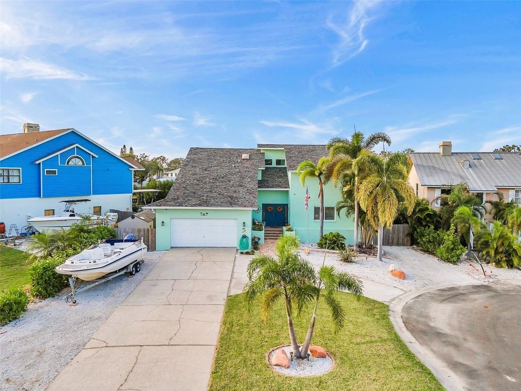 Photo of 69 Gulfwinds Drive, Palm Harbor, FL 34683 (MLS # TB8456041)