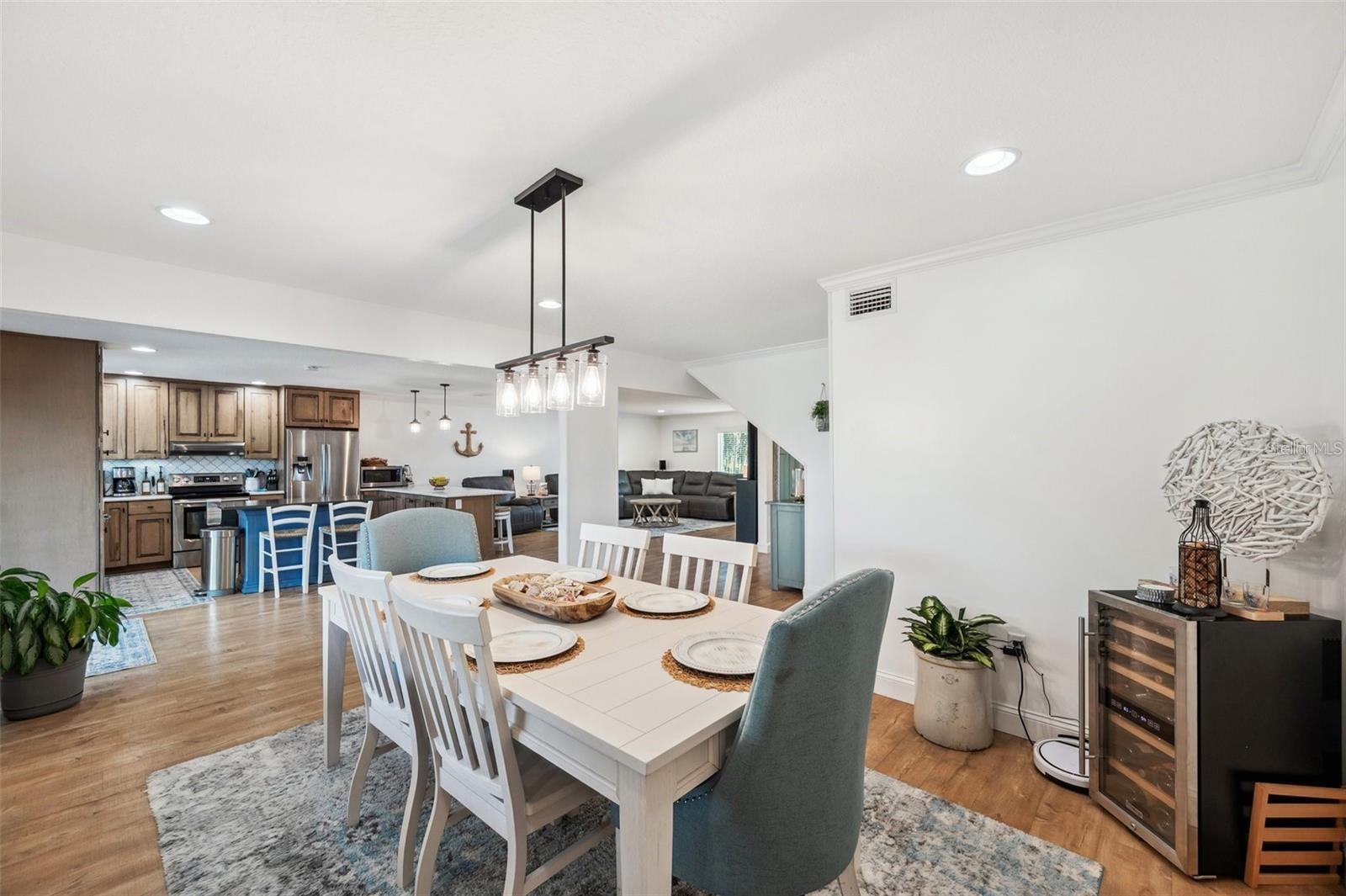 BAYWOOD VILLAGE SEC 5 - Residential