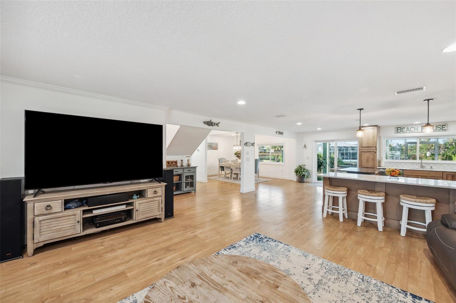 BAYWOOD VILLAGE SEC 5 - Residential