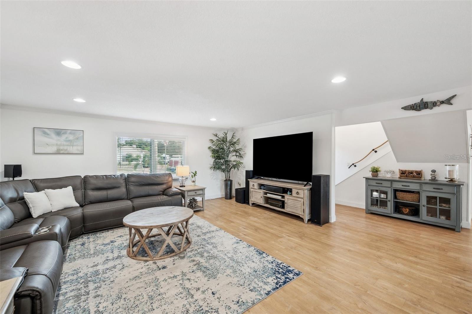 BAYWOOD VILLAGE SEC 5 - Residential