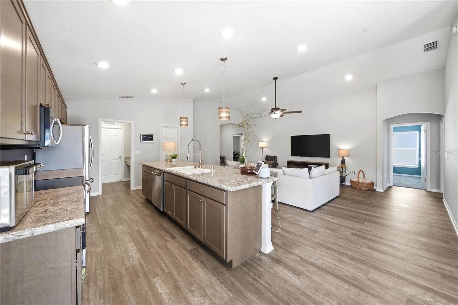 LAKES TR 5 - Residential