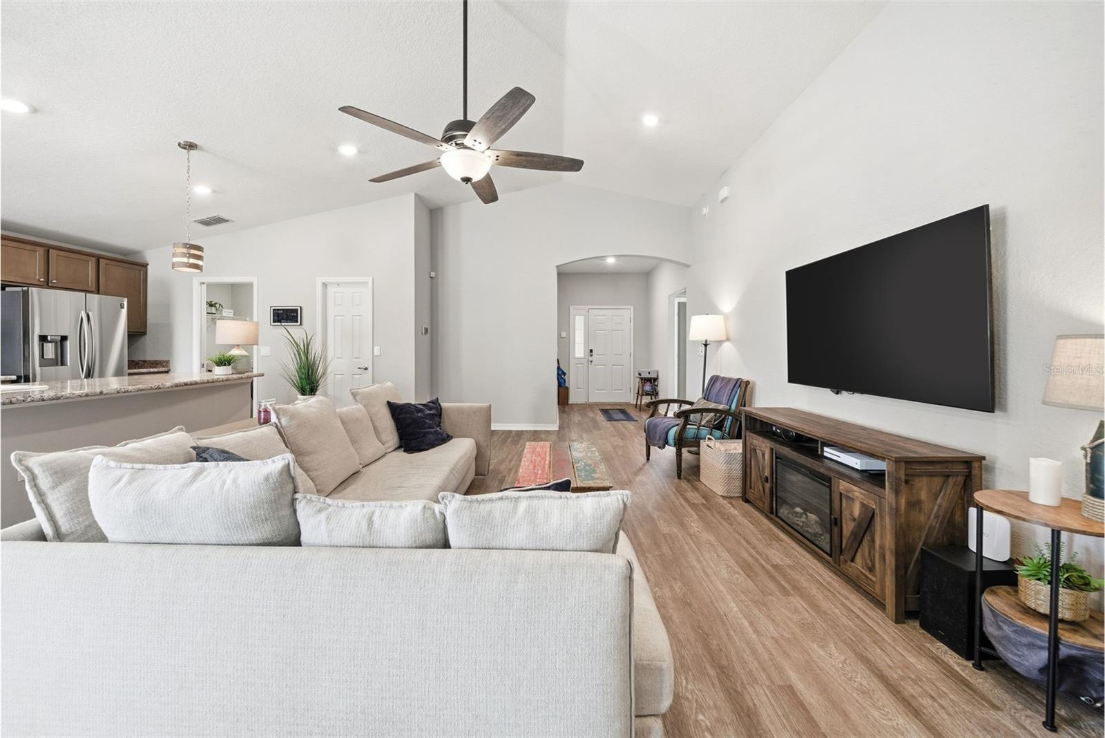 LAKES TR 5 - Residential