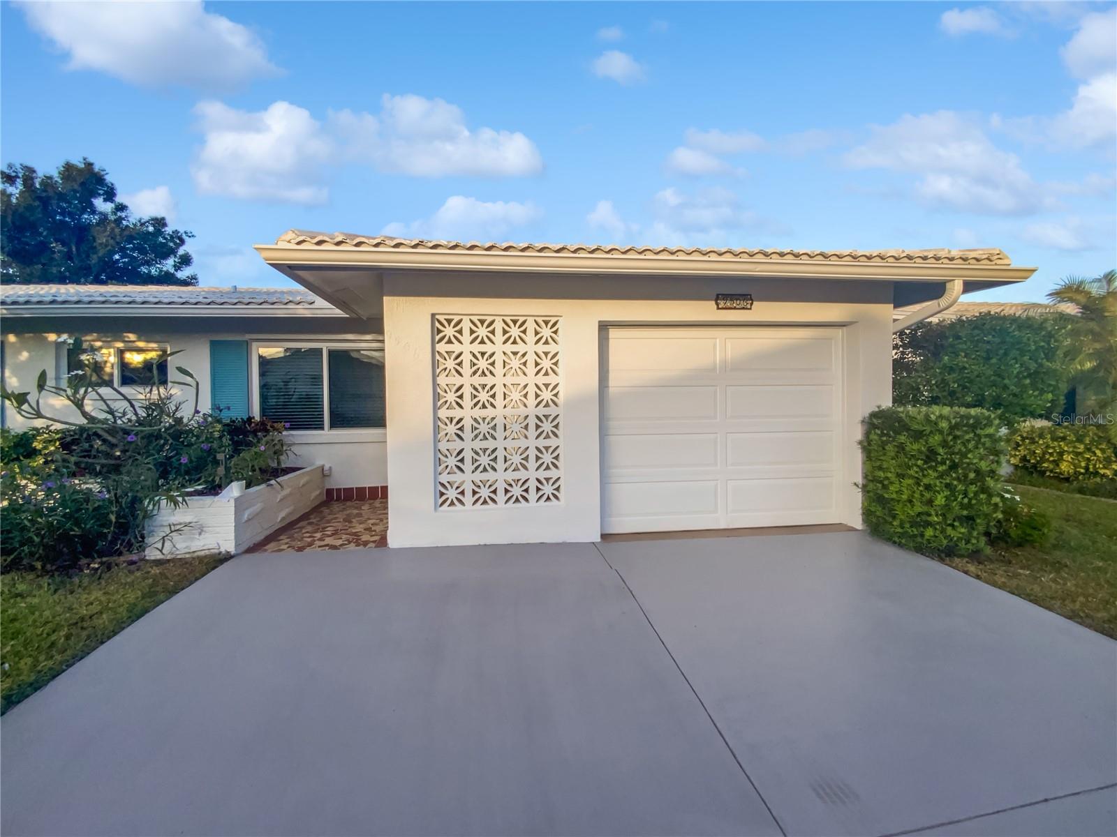 TAMARAC BY THE GULF - Residential