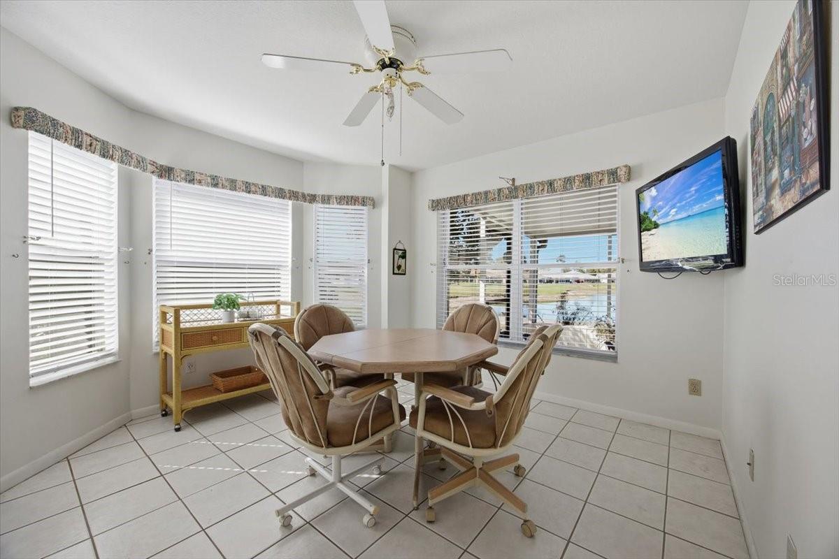 SWEETWATER GOLF & TENNIS CLUB ADD 02 - Residential