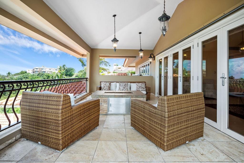 PALMAS DEL MAR - Residential