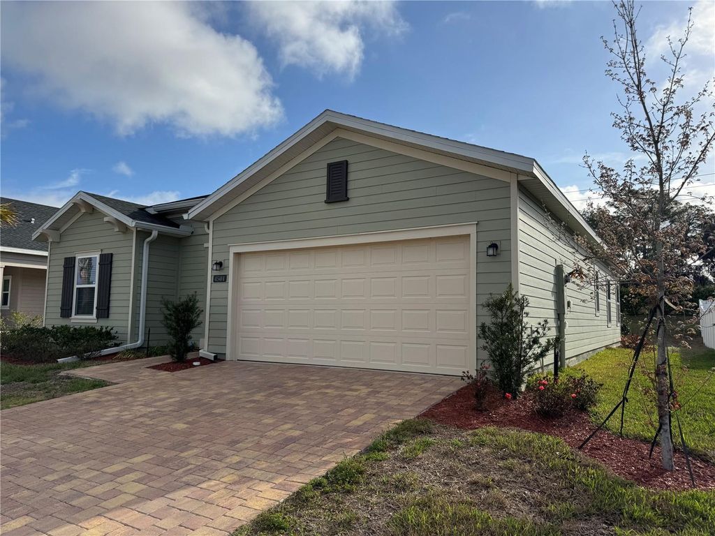Photo of 4501 NW 14th Loop, Ocala, FL 34482 (MLS # TB8486075)