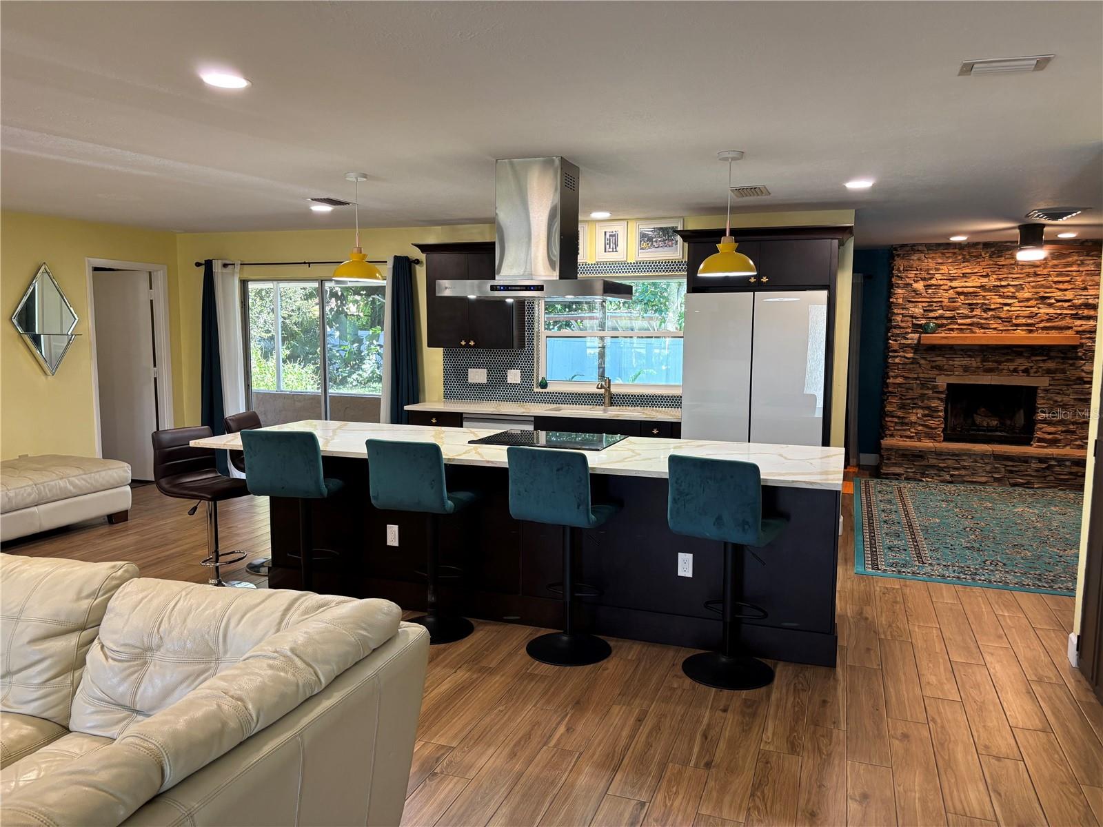 SARASOTA-VENICE CO SUB - Residential Lease