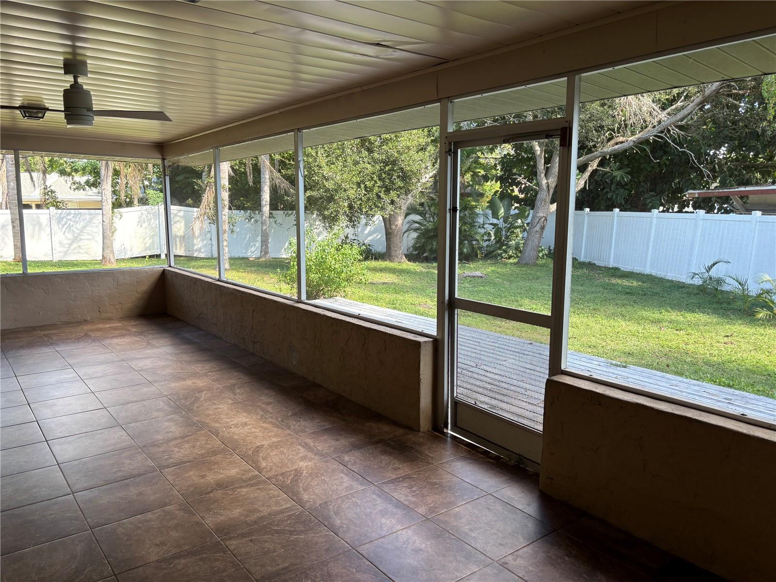 SARASOTA-VENICE CO SUB - Residential Lease