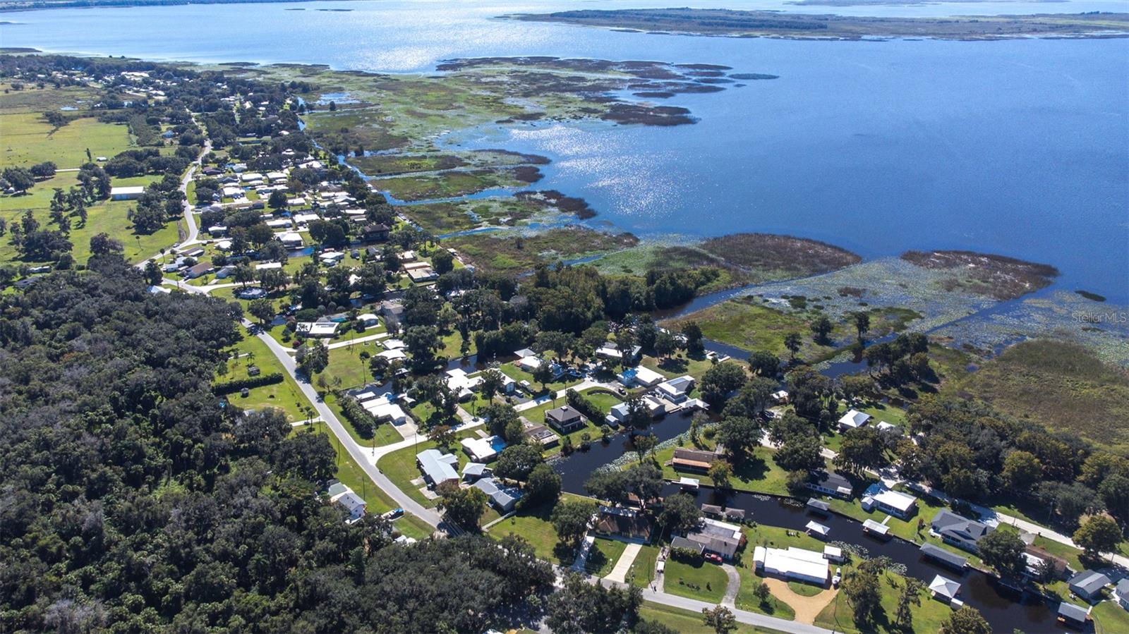 ISTOKPOGA SHORES - Residential