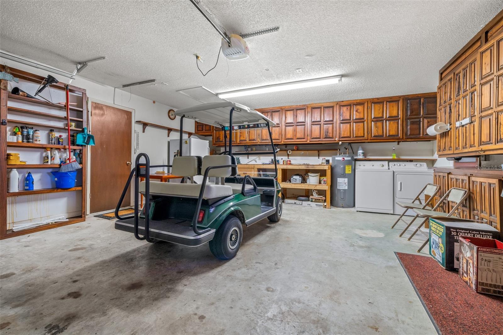 ISTOKPOGA SHORES - Residential