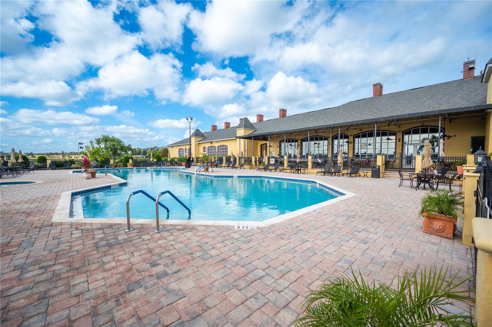 LAKE ASHTON GOLF CLUB PH 01 - Residential