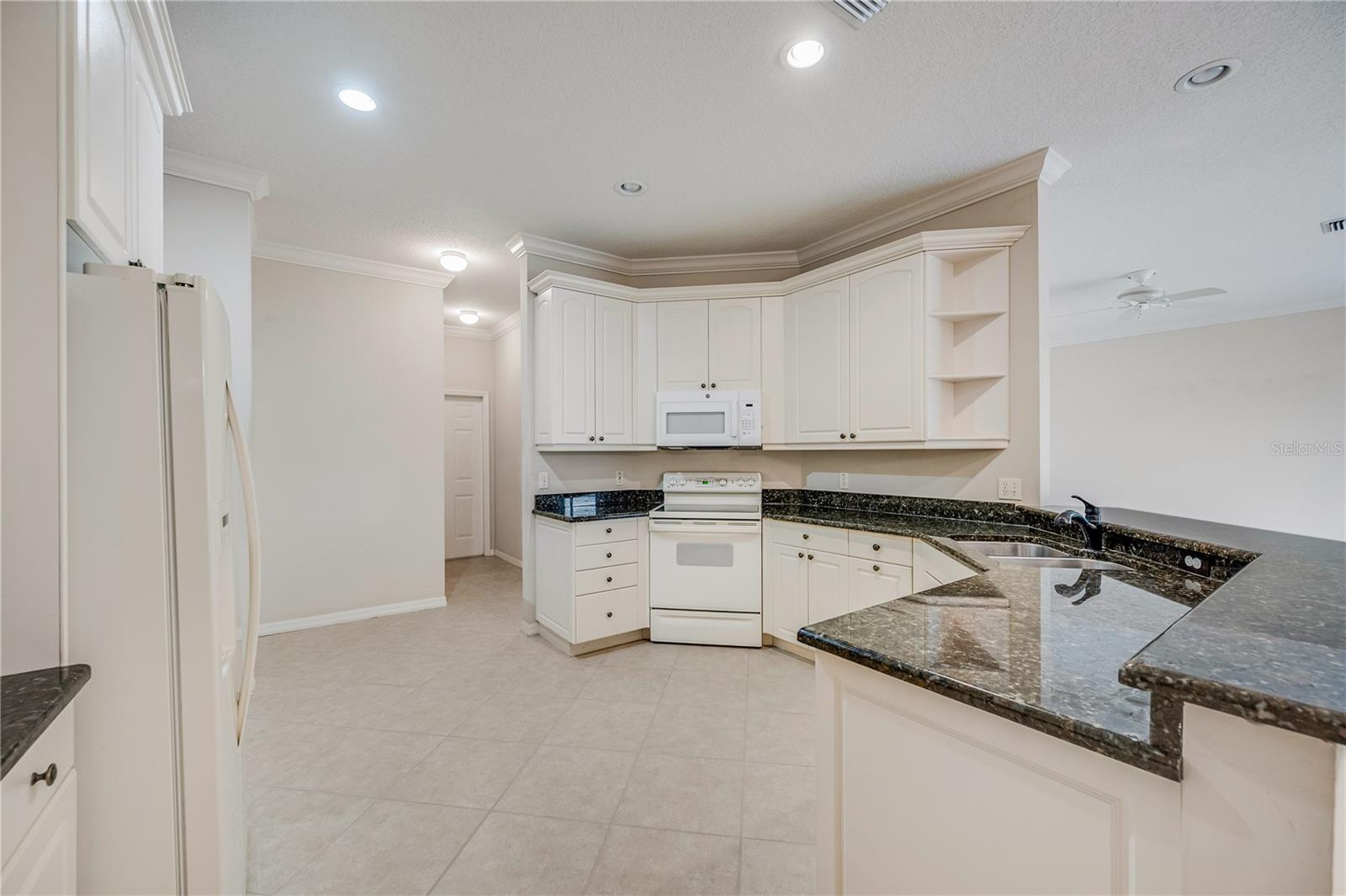 LAKE ASHTON GOLF CLUB PH 01 - Residential