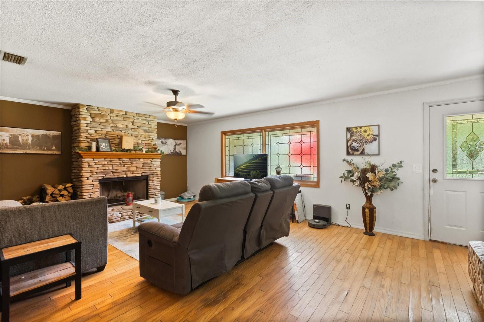 460 HIDDEN RIDGE DRIVE
