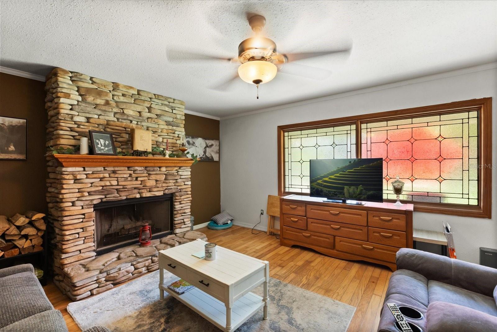 460 HIDDEN RIDGE DRIVE