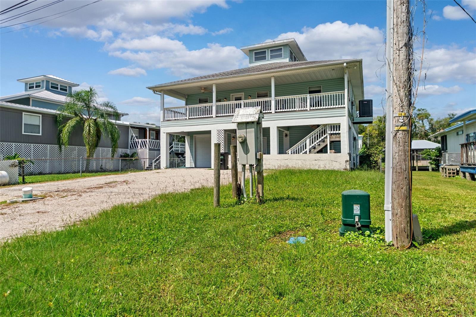 2730 N COMANCHE POINT