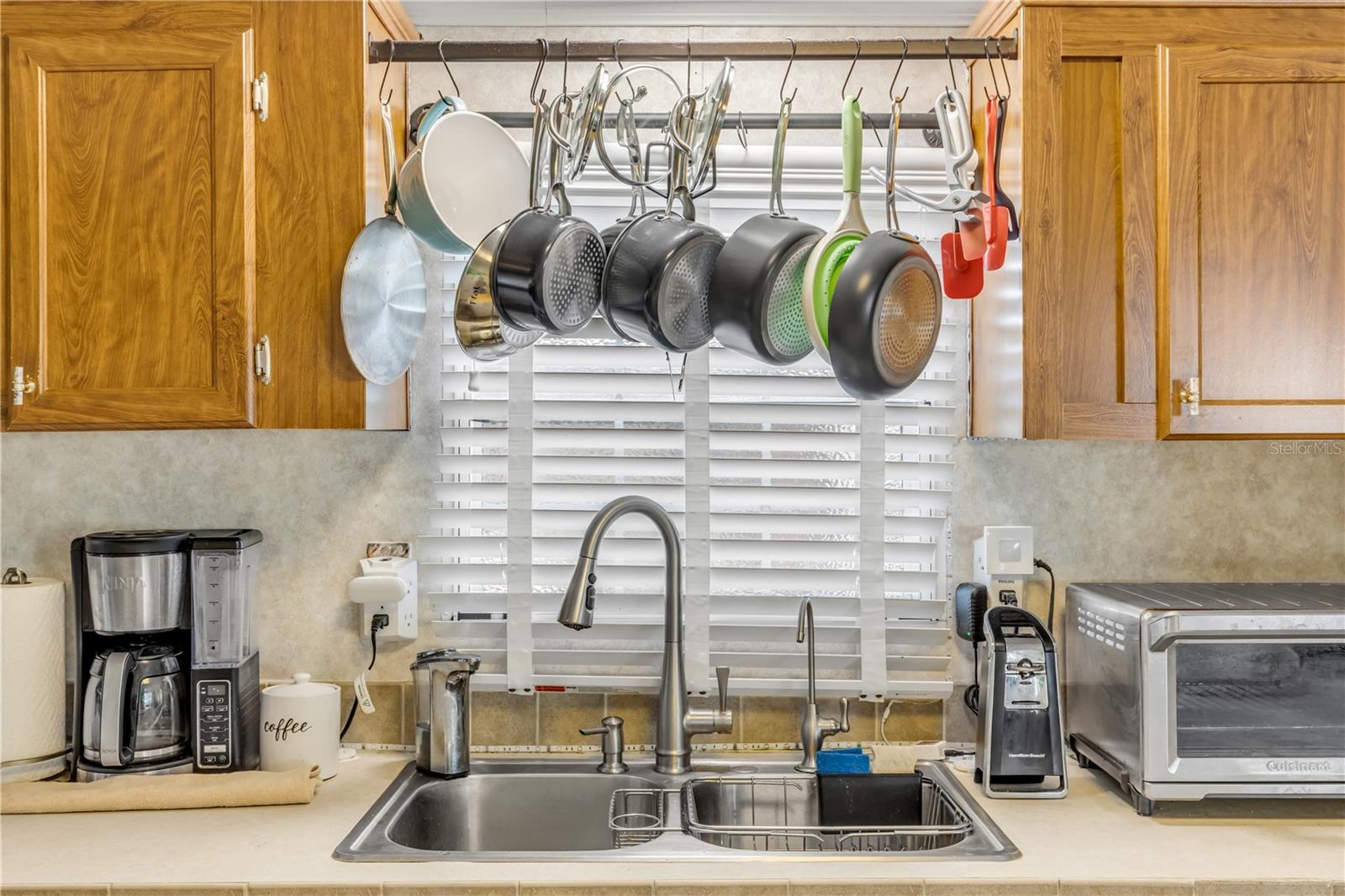 FRIENDLY SHORES COOP - Residential