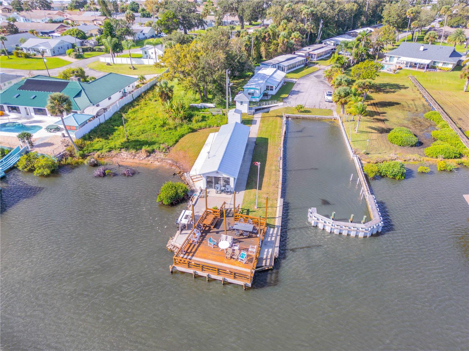 FRIENDLY SHORES COOP - Residential