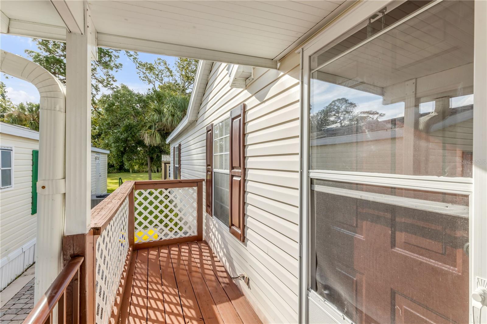 FRIENDLY SHORES COOP - Residential