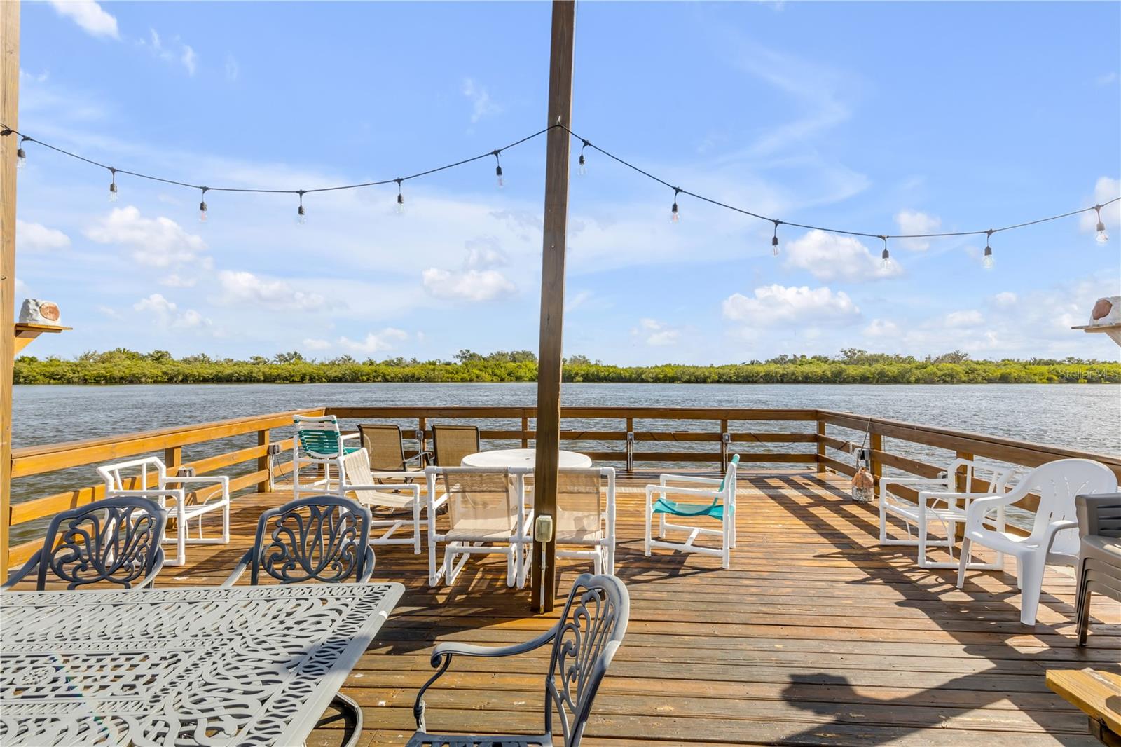 FRIENDLY SHORES COOP - Residential