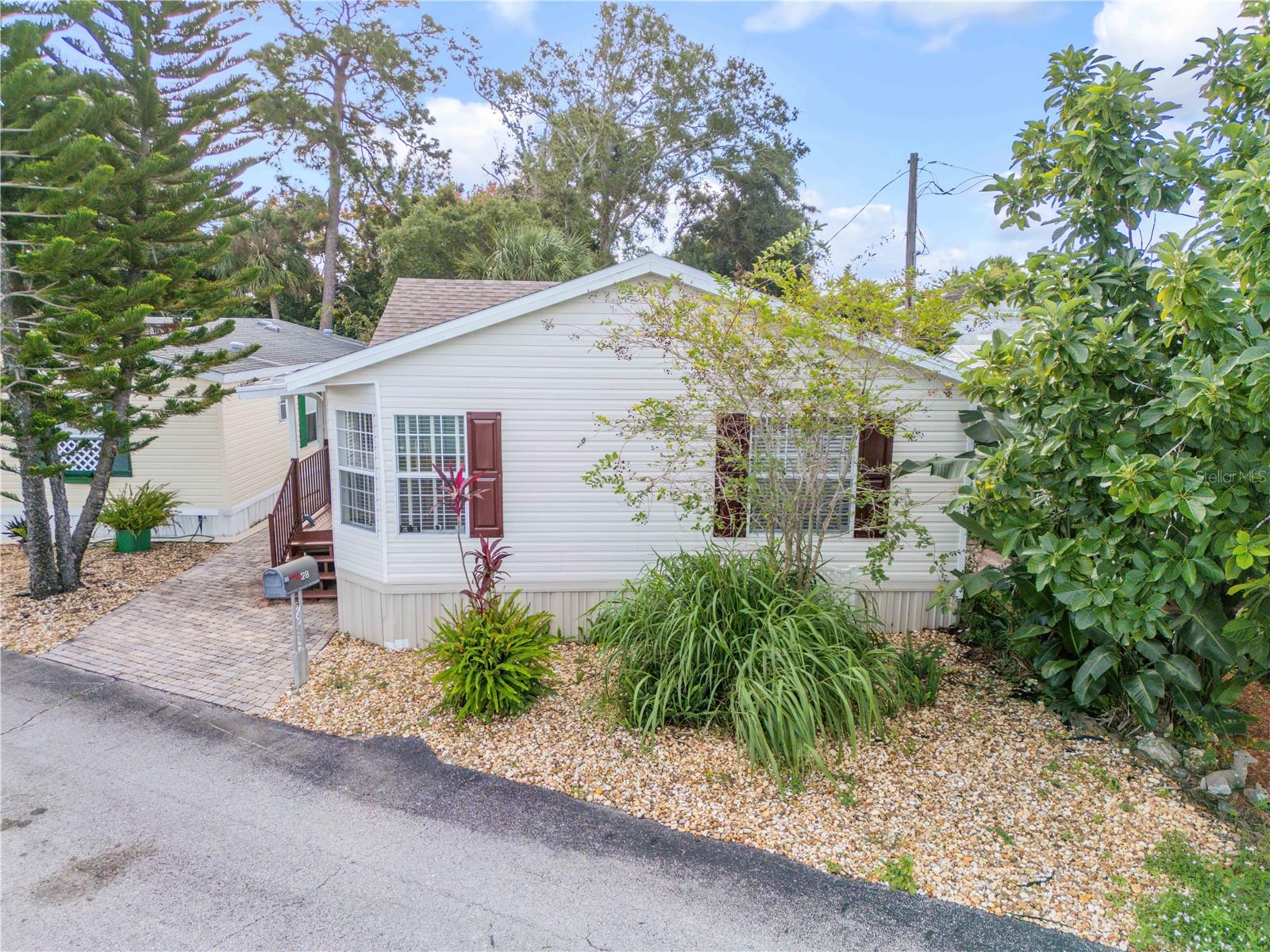 FRIENDLY SHORES COOP - Residential