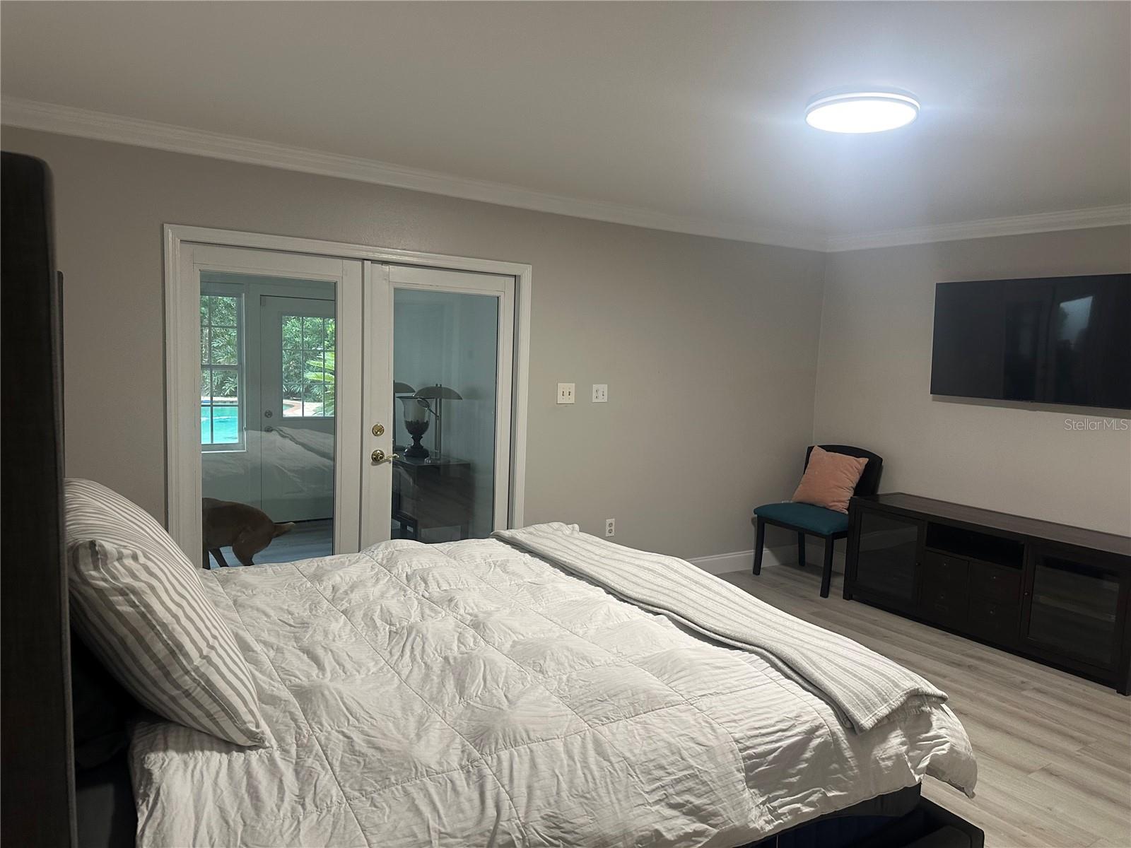 FOREST HILLS - Residential Lease