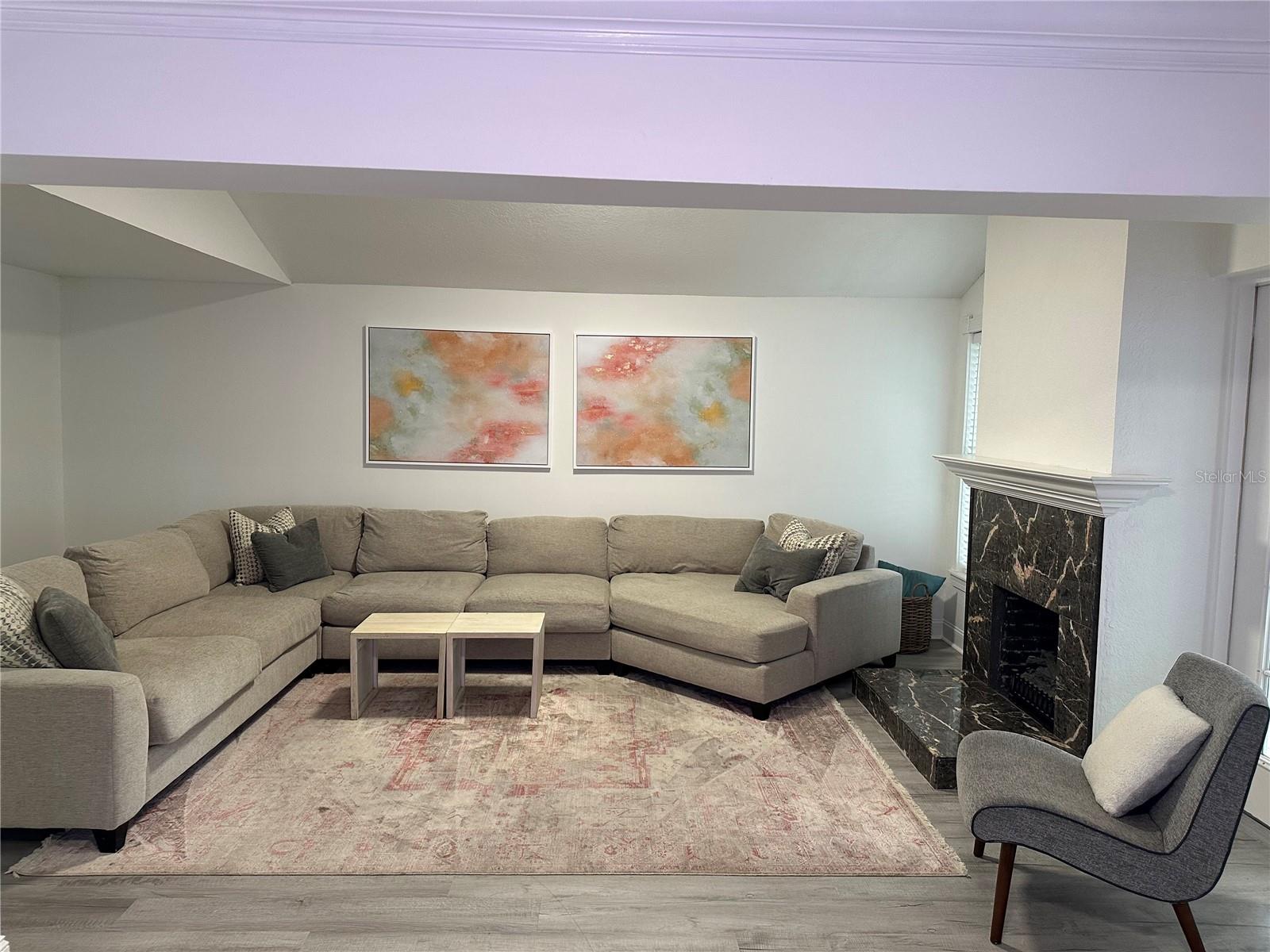 FOREST HILLS - Residential Lease