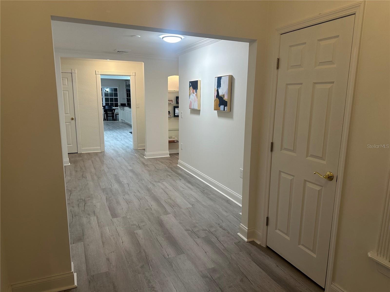 FOREST HILLS - Residential Lease