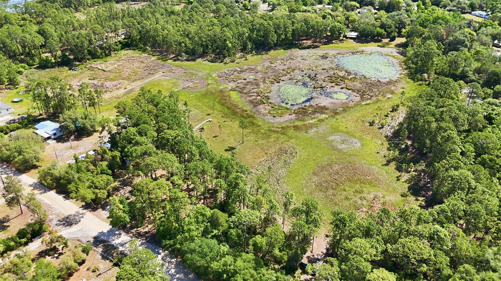 FOREST PARK - Land
