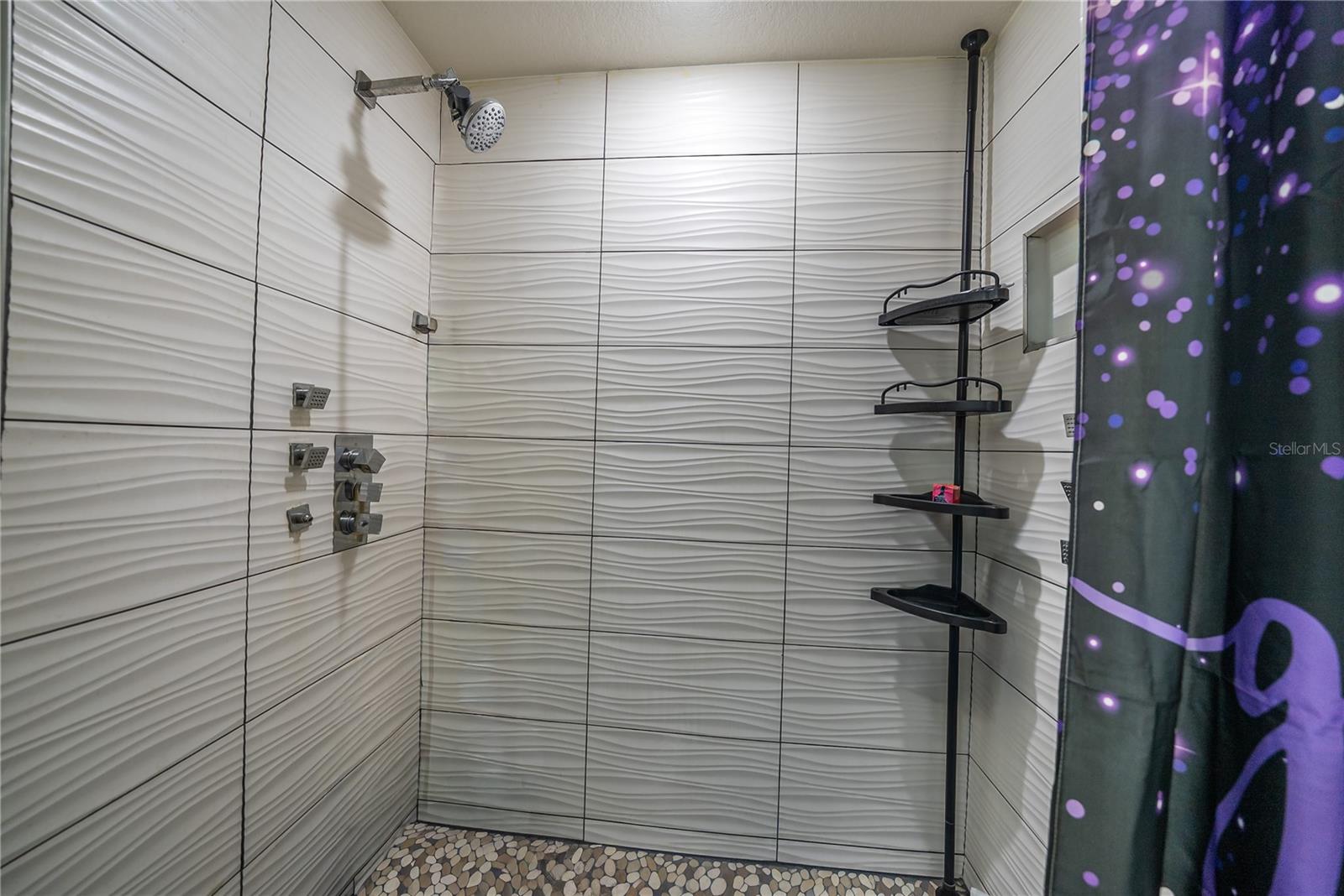 MARION OAKS UN 04 - Residential