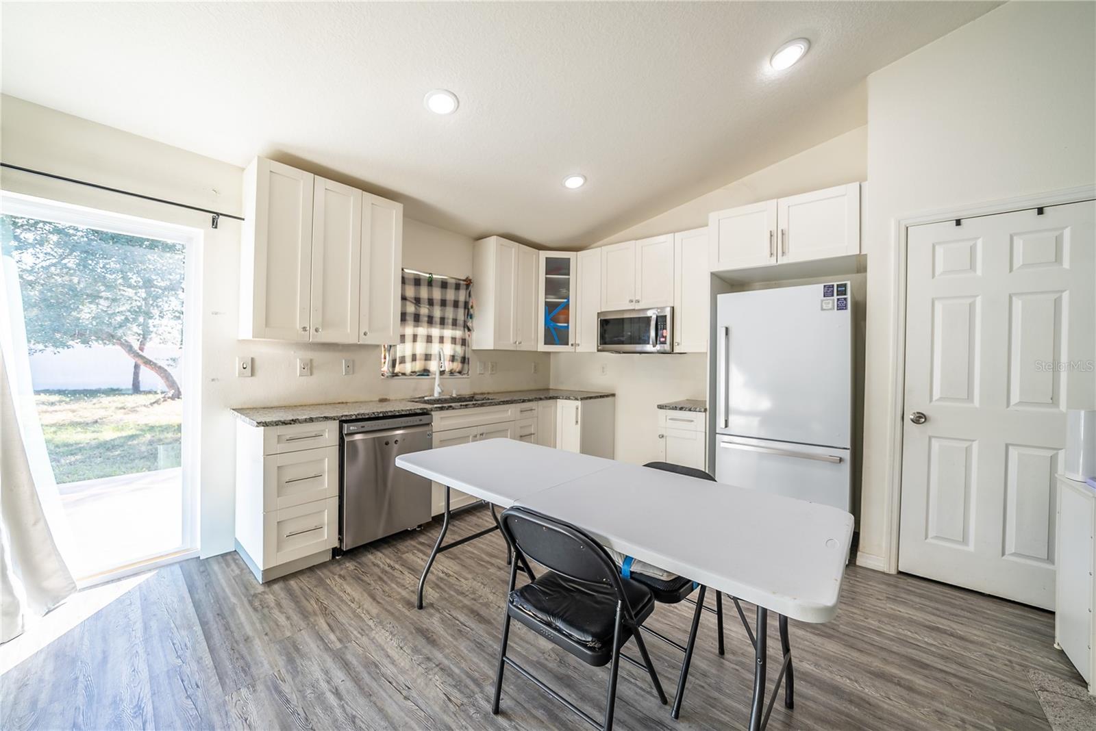 MARION OAKS UN 04 - Residential