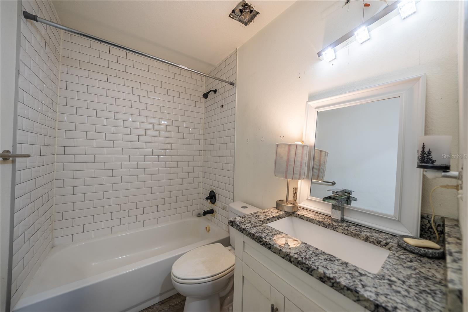 MARION OAKS UN 04 - Residential