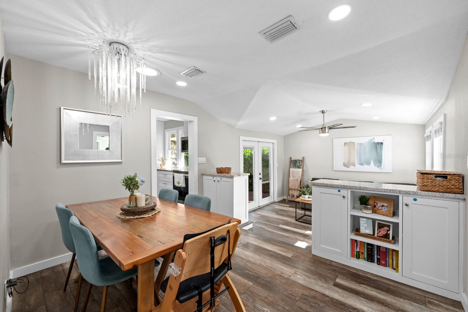 POWERS CENTRAL PARK SUB - Residential