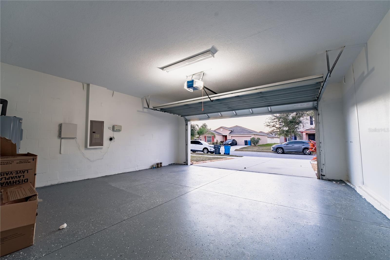 RIVERBEND WEST PH 1 - Residential