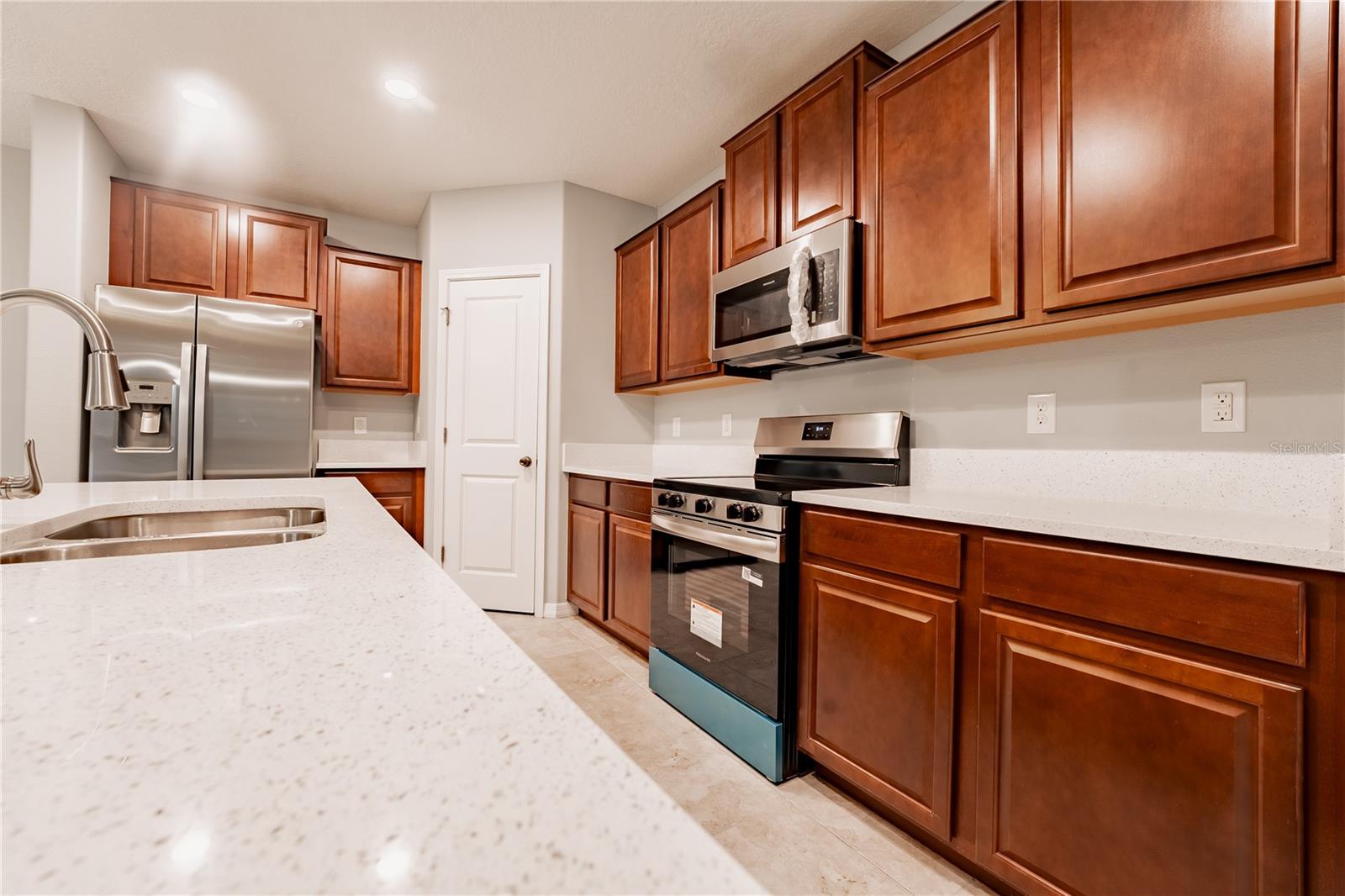 RIVERBEND WEST PH 1 - Residential