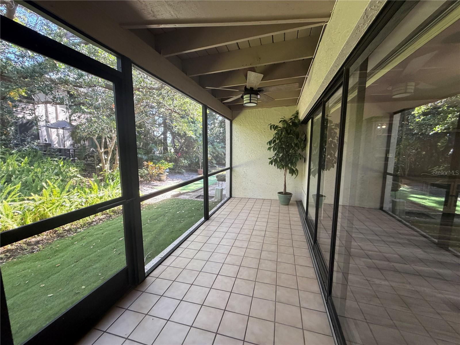 WHISPERING WOODS - Residential