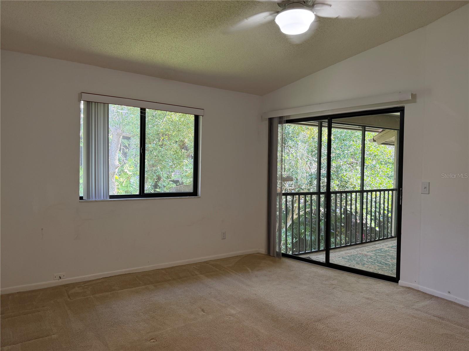 WHISPERING WOODS - Residential