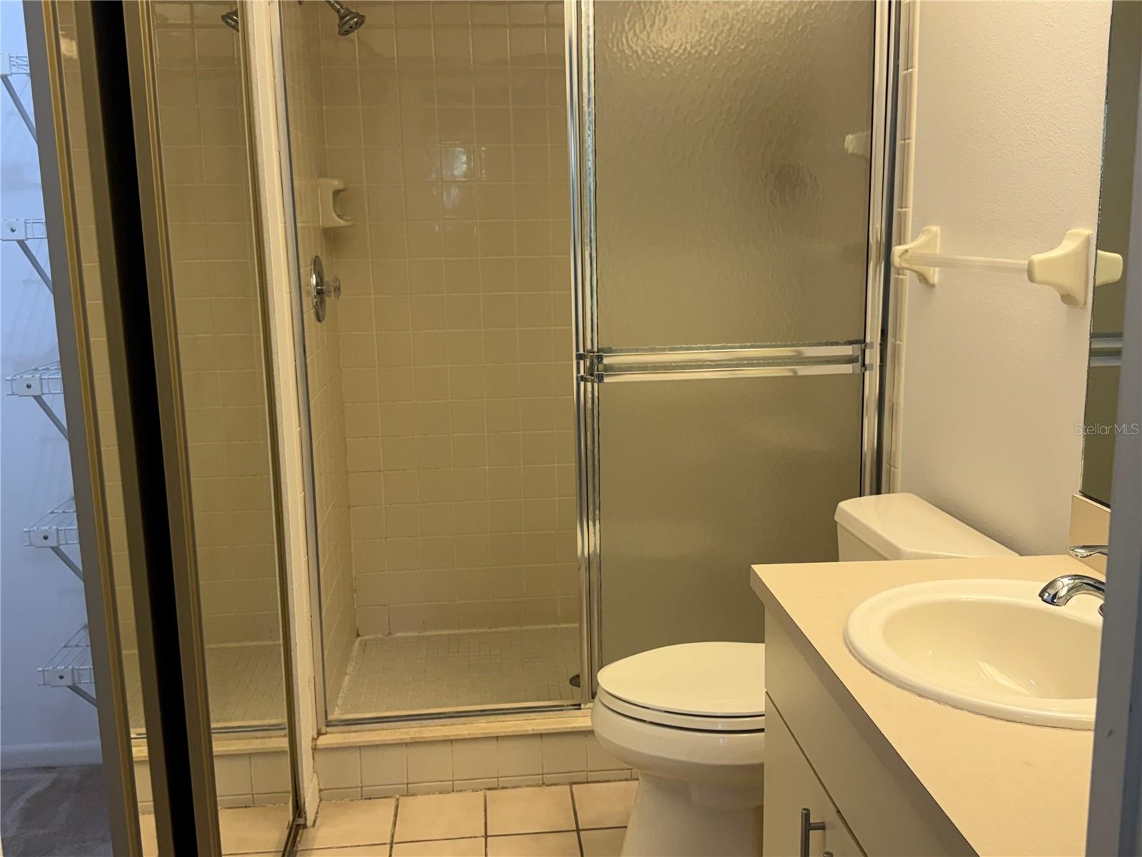 WHISPERING WOODS - Residential