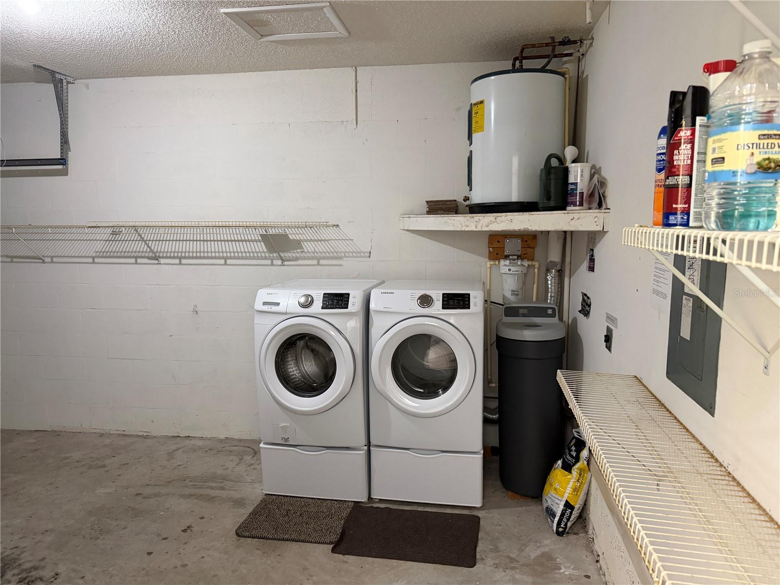 WHISPERING WOODS - Residential