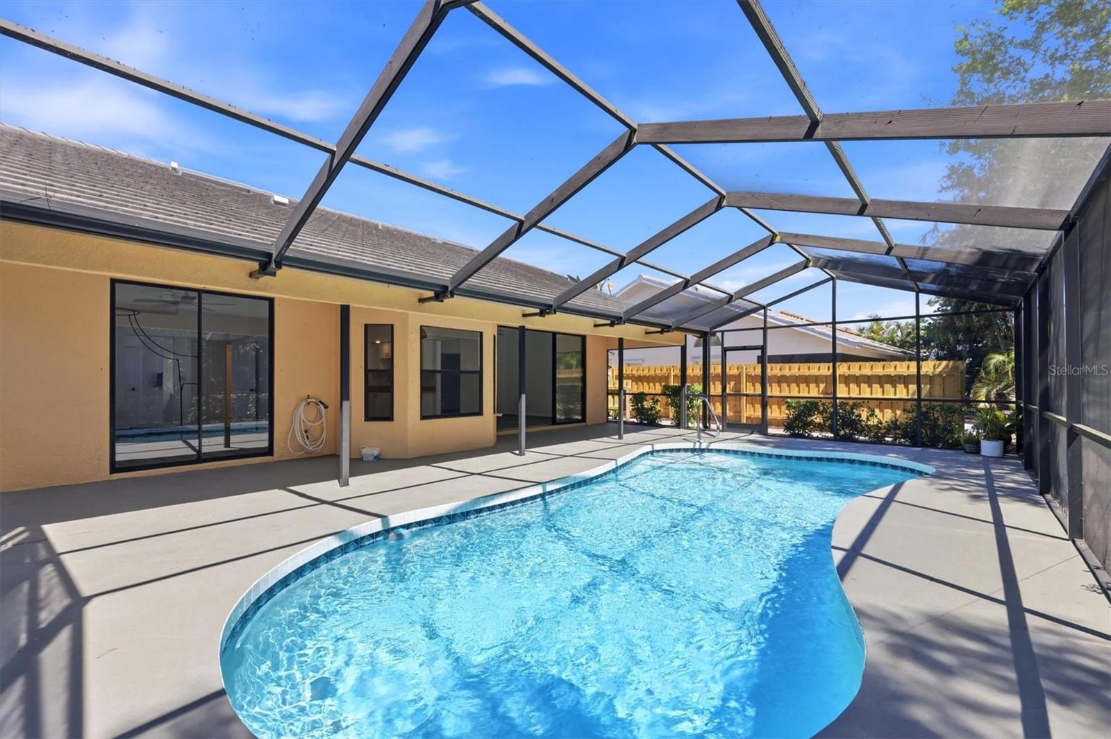 DEL SOL VILLAGE AT LONGWOOD RUN PH 02 - Residential